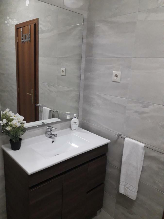 Comfortable & Central Apartment Senhora da Hora Exterior photo